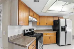 Picture of 1218 SE 30Th Ter, Cape Coral, FL 33904