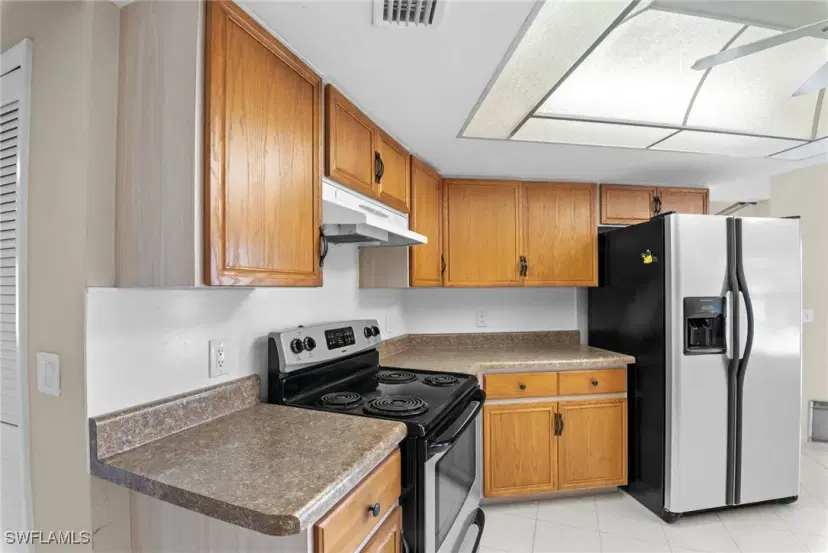 Picture of 1218 SE 30Th Ter, Cape Coral FL 33904