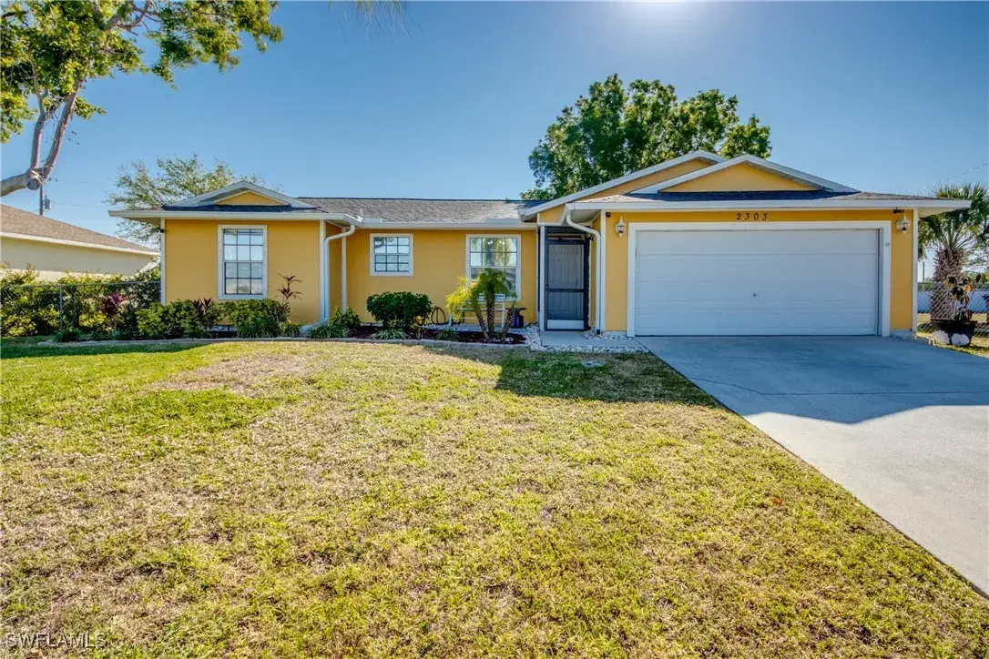 Picture of 2303 NE 7Th Ave, Cape Coral, FL 33909