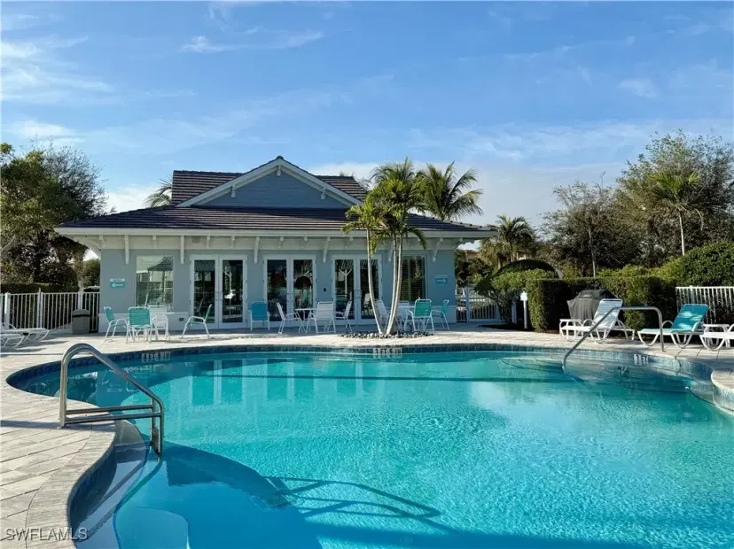 Picture of 6965 Avalon Cir 1601, Naples FL 34112
