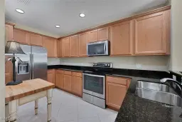 Picture of 7237 Bellini Way, Naples, FL 34114