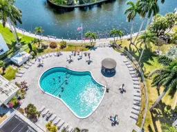 Picture of 3050 NE 16Th Ave 406, Oakland Park, FL 33334