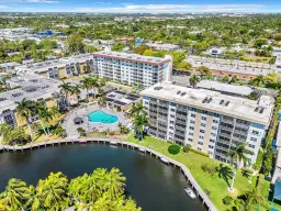 Picture of 3050 NE 16Th Ave 406, Oakland Park, FL 33334