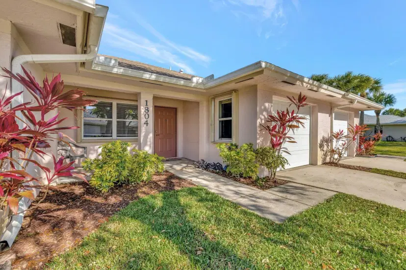 Picture of 1804 E Sanderling Lane B, Fort Pierce FL 34982