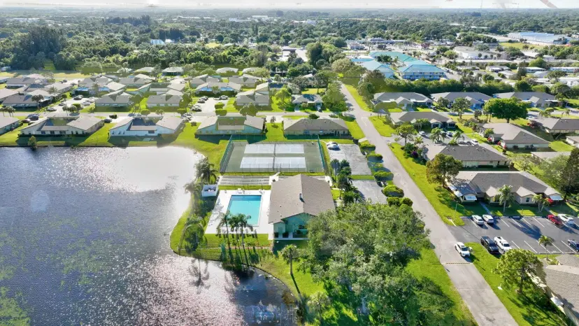 Picture of 1804 E Sanderling Lane B, Fort Pierce FL 34982