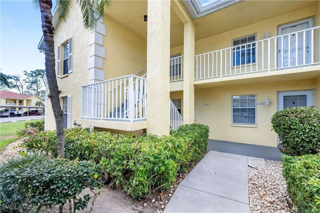 Picture of 2736 Kings Lake Blvd 101, Naples, FL 34112