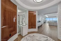 Picture of 11125 Gulf Shore Dr 1001, Naples, FL 34108