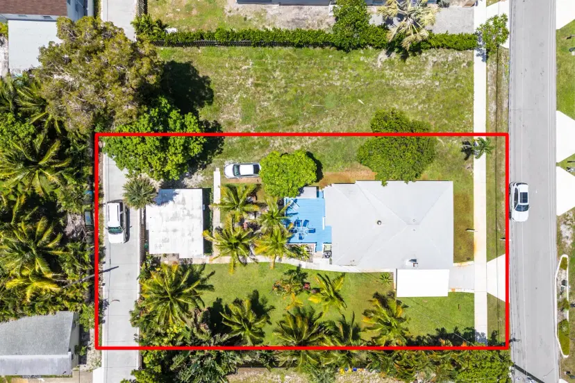 Picture of 320 SE 4Th Avenue, Delray Beach FL 33483