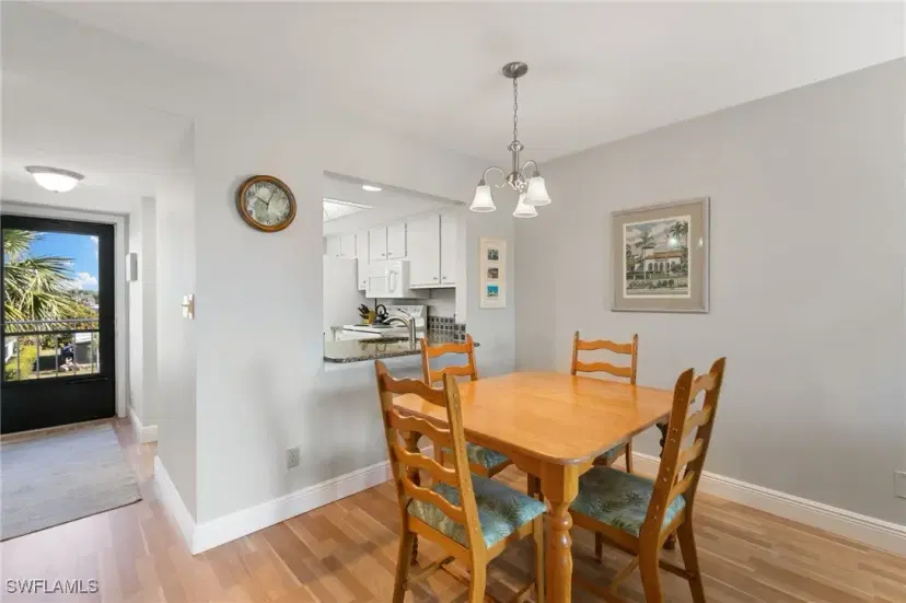 Picture of 1024 Manatee Rd C303, Naples FL 34114