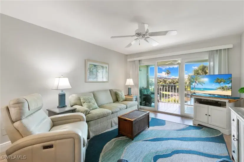 Picture of 1024 Manatee Rd C303, Naples FL 34114
