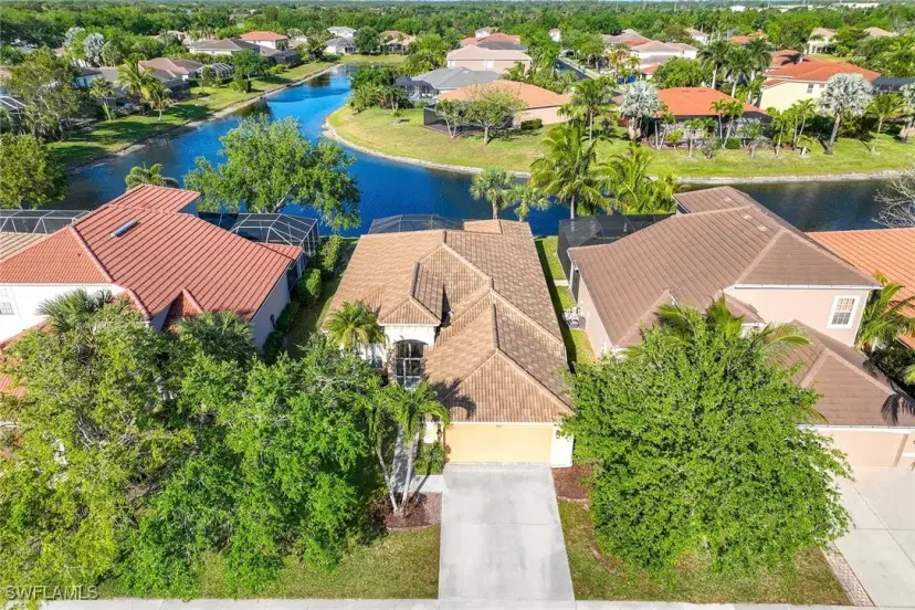 Picture of 8355 Laurel Lakes Blvd, Naples FL 34119