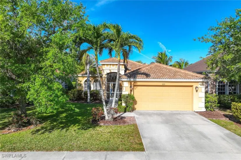 Picture of 8355 Laurel Lakes Blvd, Naples FL 34119