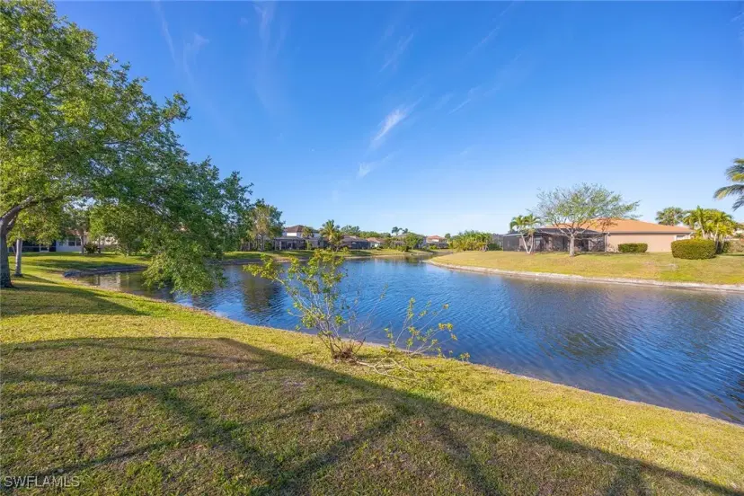 Picture of 8355 Laurel Lakes Blvd, Naples FL 34119