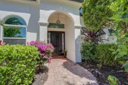 Picture of 137 Magnolia Way, Tequesta, FL 33469