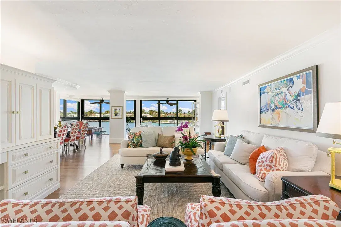 Picture of 2400 Gulf Shore Blvd N 305, Naples, FL 34103
