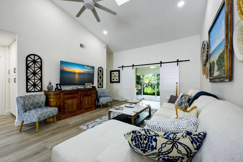 Picture of 10976 SE Sea Pines Circle, Hobe Sound FL 33455