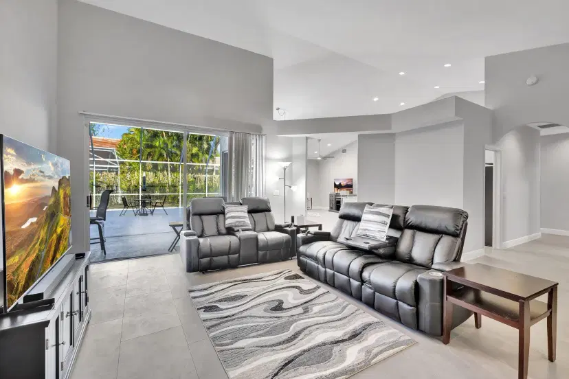 Picture of 7785 Dorchester Road, Boynton Beach FL 33472