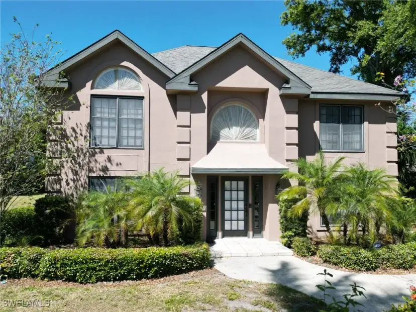 Picture of 2812 Mcgregor Blvd, Fort Myers FL 33901