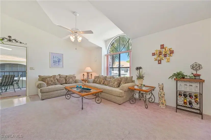 Picture of 13205 Whitehaven Ln 1605, Fort Myers FL 33966