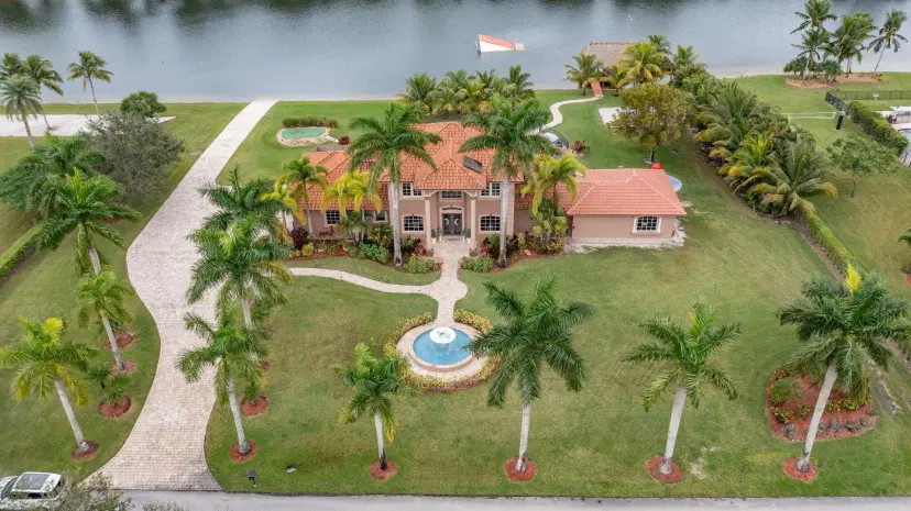 Picture of 5660 Lago Del Sol Drive, Lake Worth FL 33449