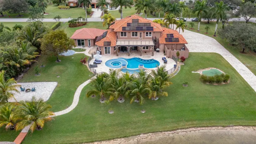 Picture of 5660 Lago Del Sol Drive, Lake Worth FL 33449