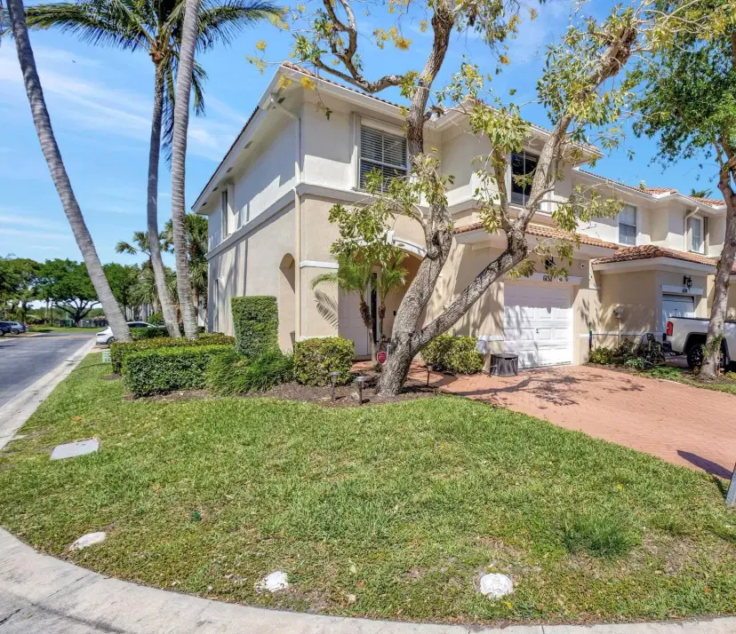 Picture of 6132 Seminole Gardens Circle, Riviera Beach FL 33418