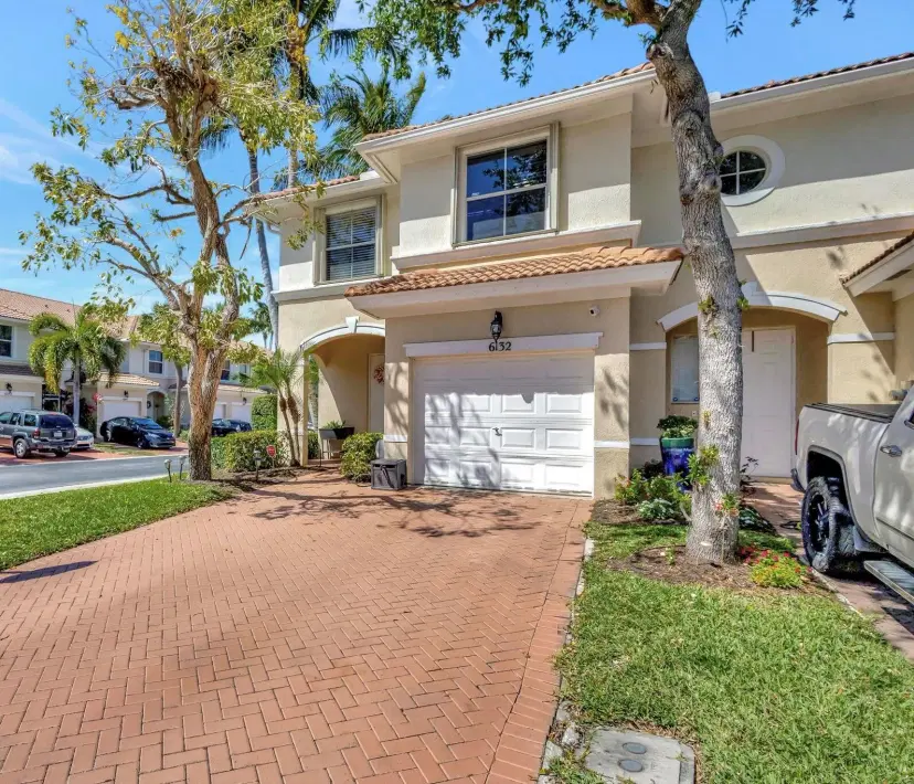 Picture of 6132 Seminole Gardens Circle, Riviera Beach FL 33418