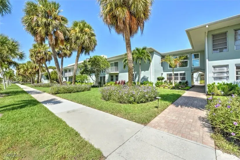 Picture of 677 12Th Ave S 677, Naples FL 34102