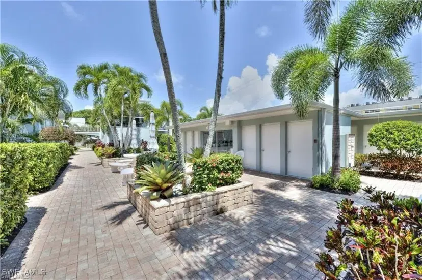 Picture of 677 12Th Ave S 677, Naples FL 34102