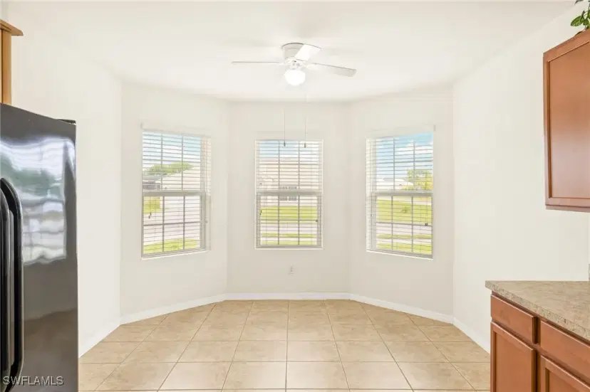 Picture of 428 SE 8Th St, Cape Coral FL 33990