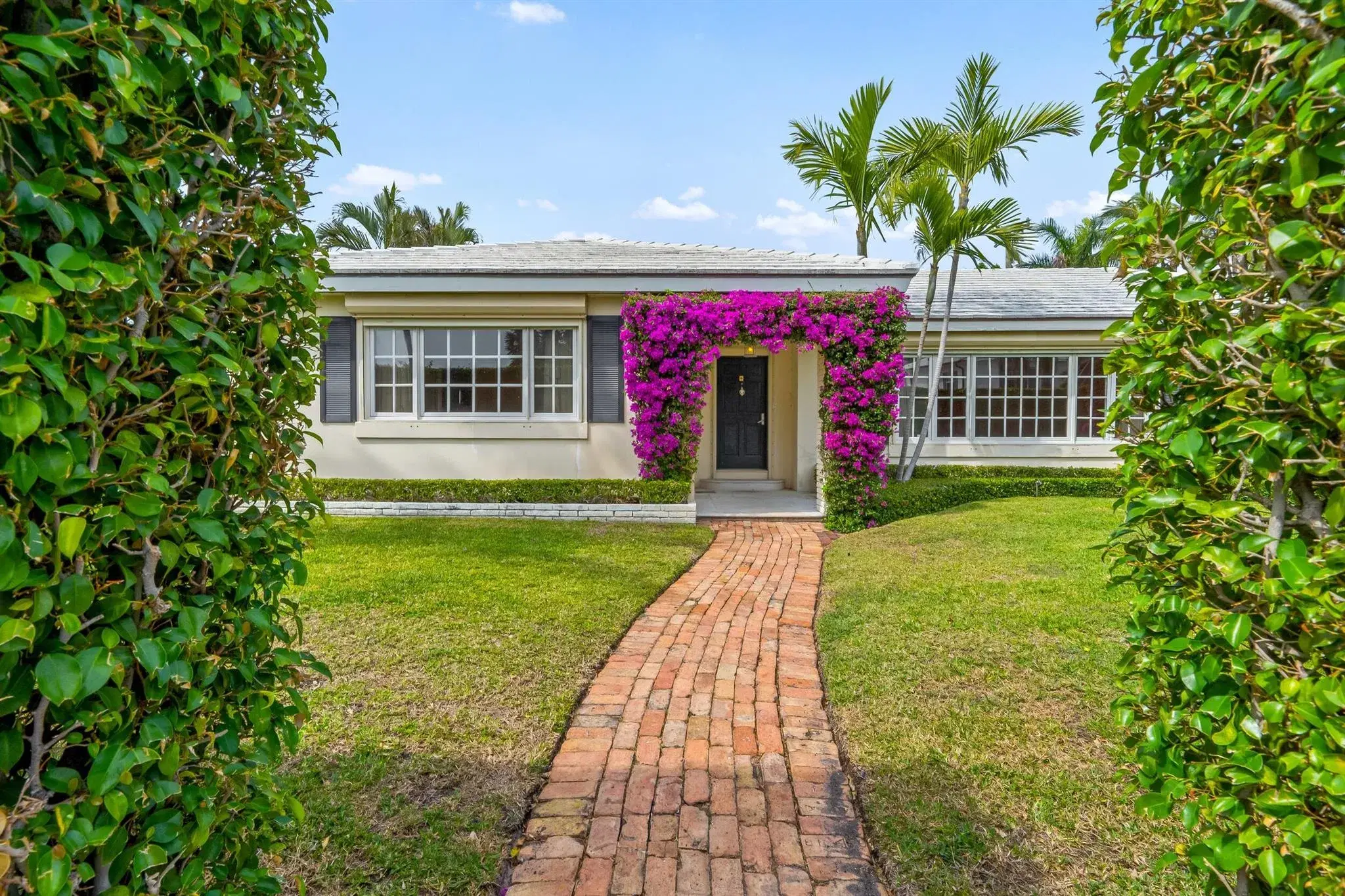 Picture of 257 Via Linda, Palm Beach, FL 33480