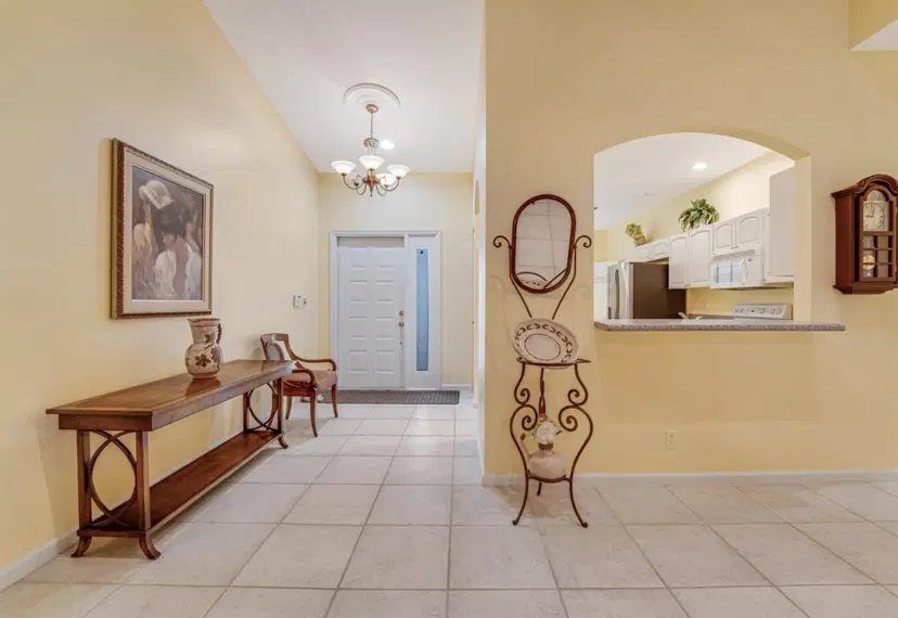 Picture of 9771 Crescent View Drive S, Boynton Beach FL 33437