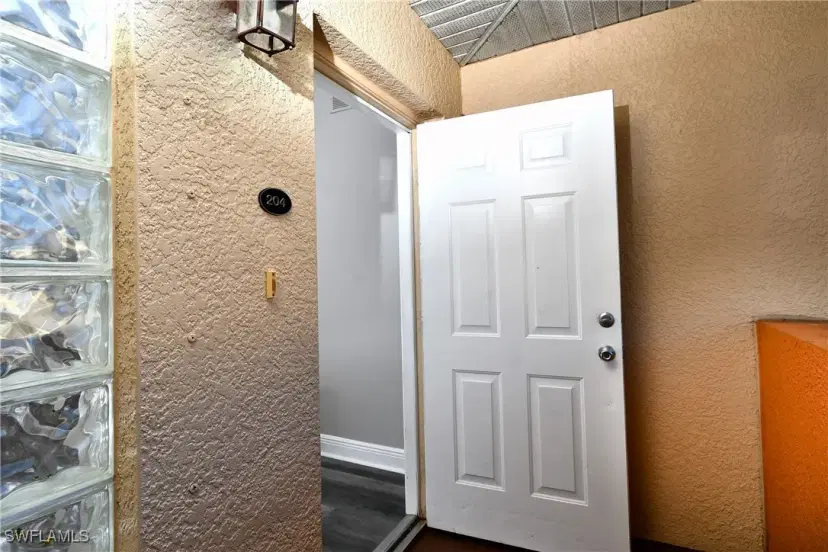 Picture of 4154 Castilla Cir 204, Fort Myers FL 33916