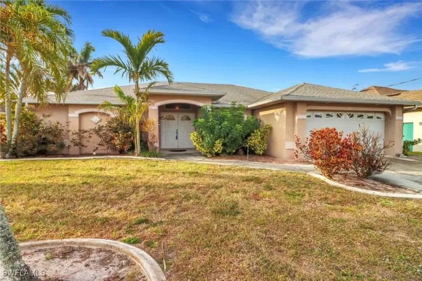 Picture of 928 Mohawk Pkwy, Cape Coral FL 33914