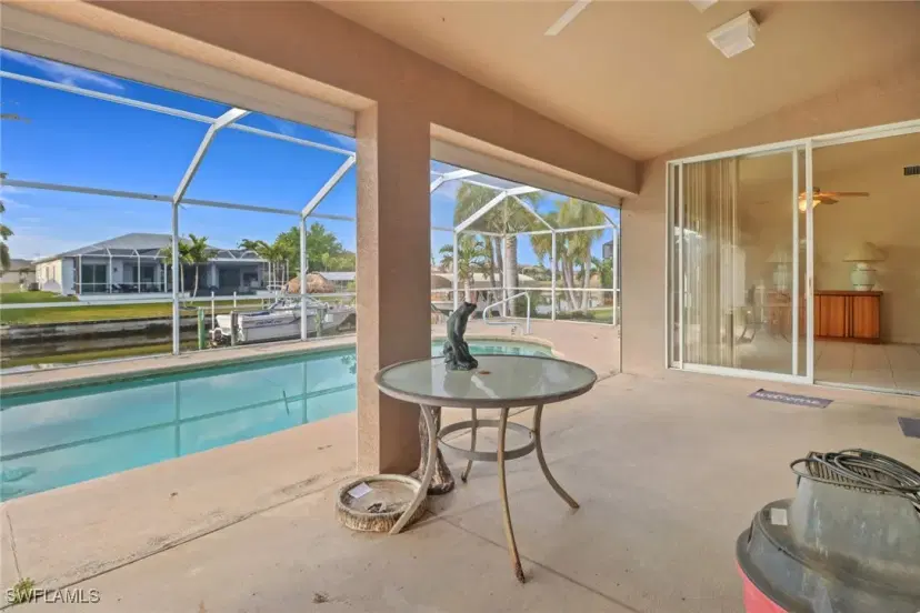 Picture of 928 Mohawk Pkwy, Cape Coral FL 33914