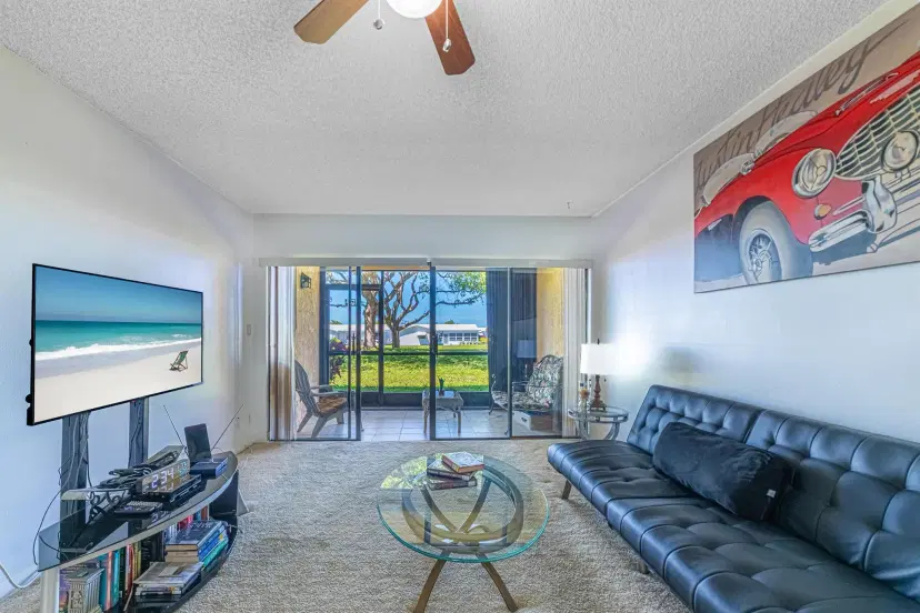 Picture of 1941 W Woolbright Road C102, Boynton Beach FL 33426