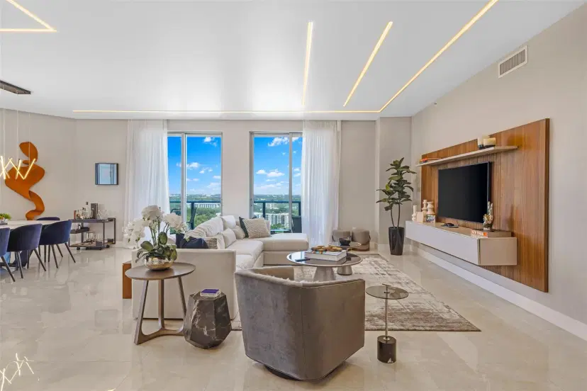 Picture of 17301 Biscayne Blvd Lph2, North Miami Beach FL 33160