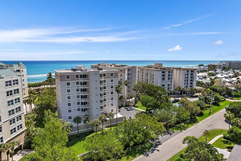 Picture of 1660 S Highway A1A 122, Jupiter FL 33477
