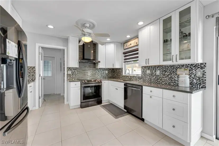 Picture of 34 4Th St, Bonita Springs FL 34134