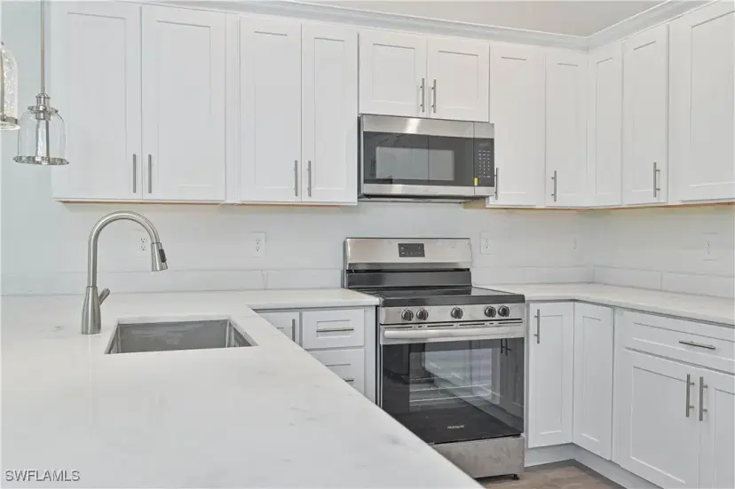 Picture of 1118 Luray Ave, Fort Myers FL 33916