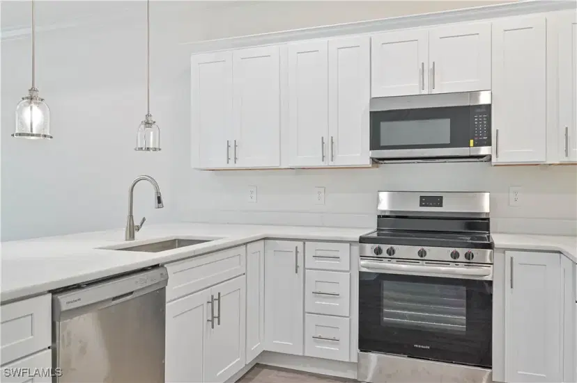 Picture of 1118 Luray Ave, Fort Myers FL 33916
