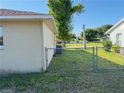 Picture of 919 SE 32Nd St, Cape Coral, FL 33904