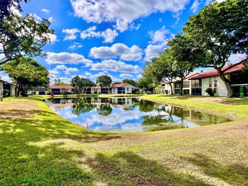 Picture of 10771 Palm Lake Ave 201, Boynton Beach FL 33437