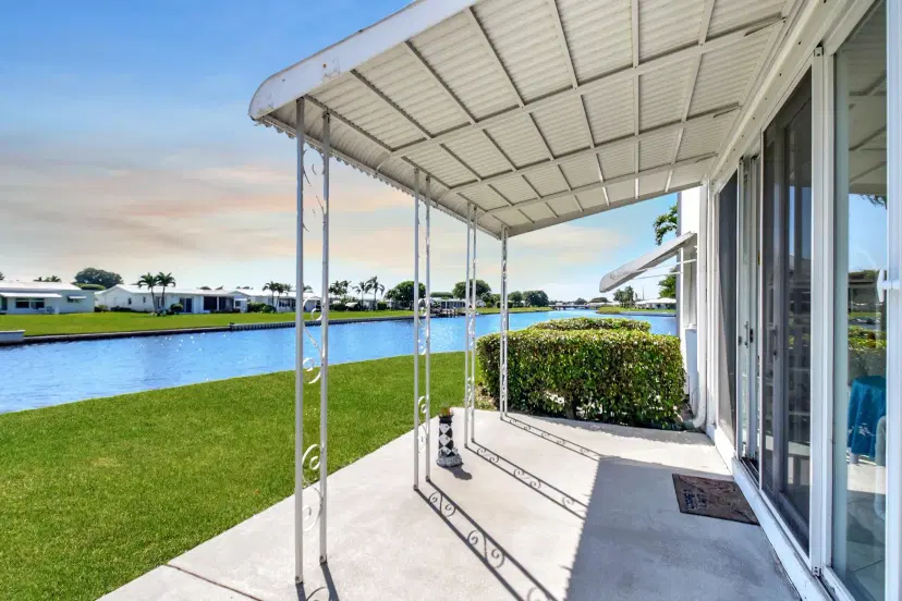Picture of 1112 Lake Ter 104 Terrace 104, Boynton Beach FL 33426