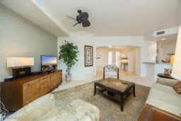 Picture of 730 Waterford Dr 102, Naples, FL 34113