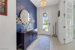 Picture of 10415 Ventana Ln, Naples, FL 34120