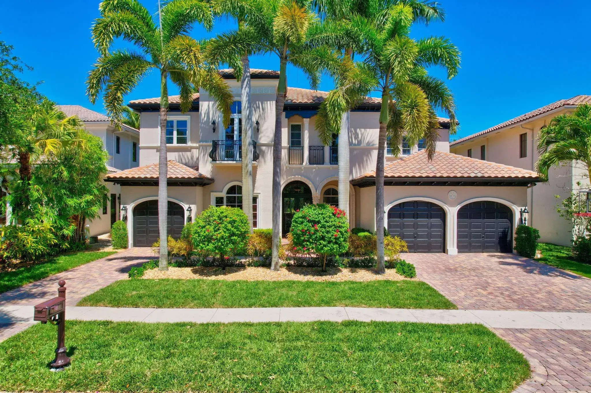 Picture of 17681 Middlebrook Way, Boca Raton, FL 33496