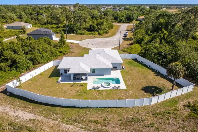 Picture of 6109 Pecan Ct, Labelle FL 33935