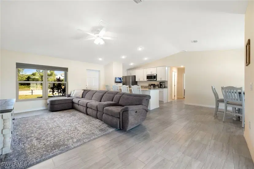 Picture of 6109 Pecan Ct, Labelle FL 33935