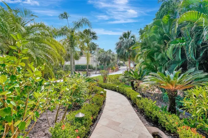 Picture of 27231 Lakeway Ct, Bonita Springs FL 34134